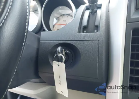 2008 Dodge Grand Caravan Sxt z USA, uszkodzony, nr VIN 2D8HN54P98R819083